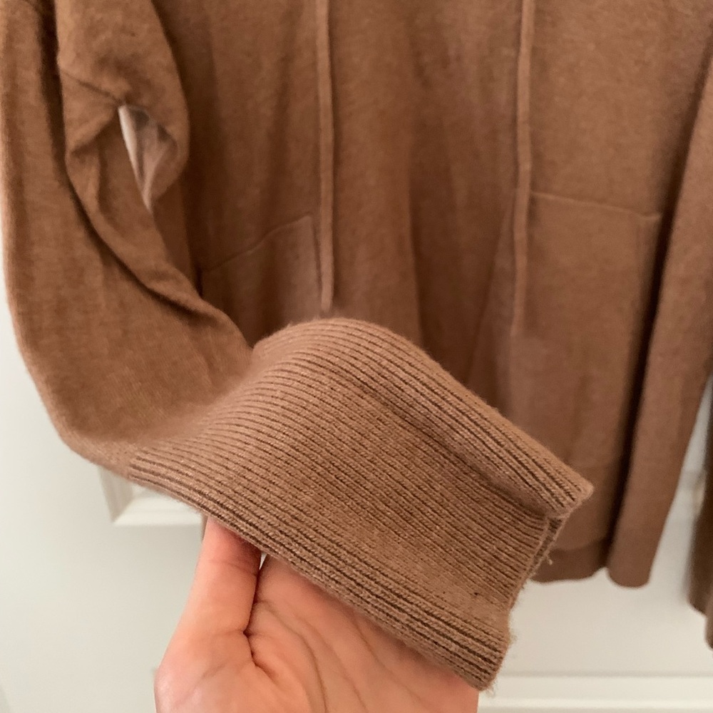 JCREW Pullover - Picture 4 of 5